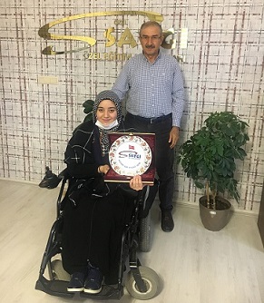 ÖĞRENCİLERİMİZDEN HATİCE ÖZKAN'IN MEMUR OLARAK ATANMASININ GURURUNU YAŞIYORUZ
